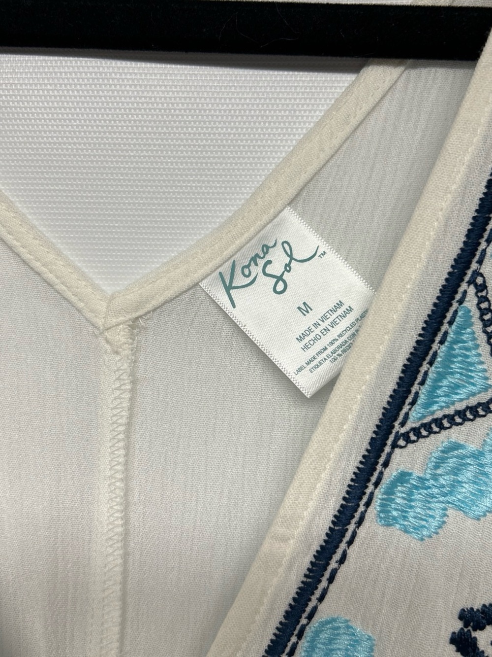 Kona Sol White Tunic with Blue Embroidery - Picture 2 of 4